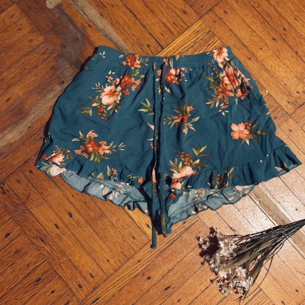 American Eagle Soft Stretchy Floral Shorts